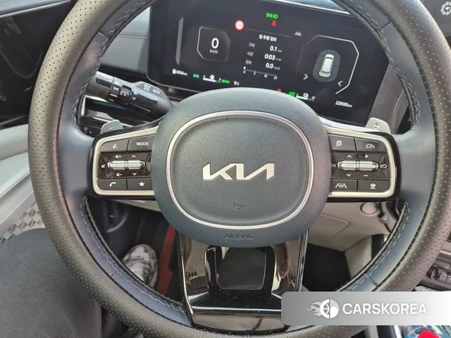 Kia The New Carnival 4th Generation id 3653925 из Кореи 16