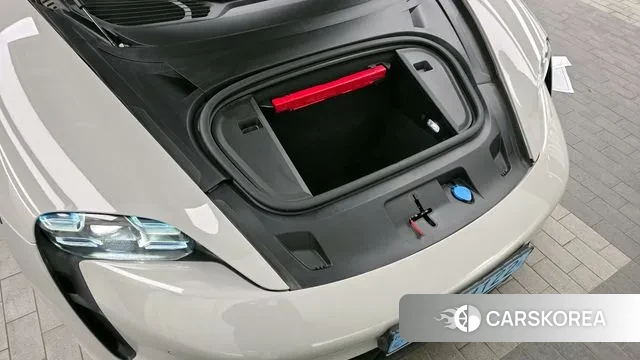 Porsche Taycan id 3488060 из Кореи 16