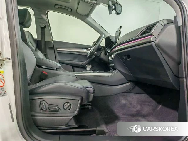 Audi Q5L id 4263820 из Китая 13