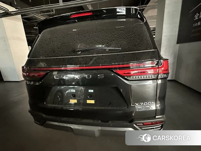 Lexus LX id 4300046 из Китая 8