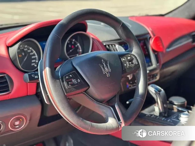 Maserati Levante id 3182327 из Кореи 15