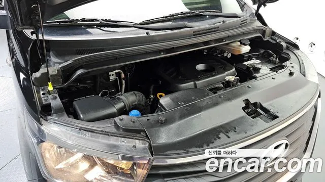 Hyundai The New Grand Starex id 2753487 из Кореи 16