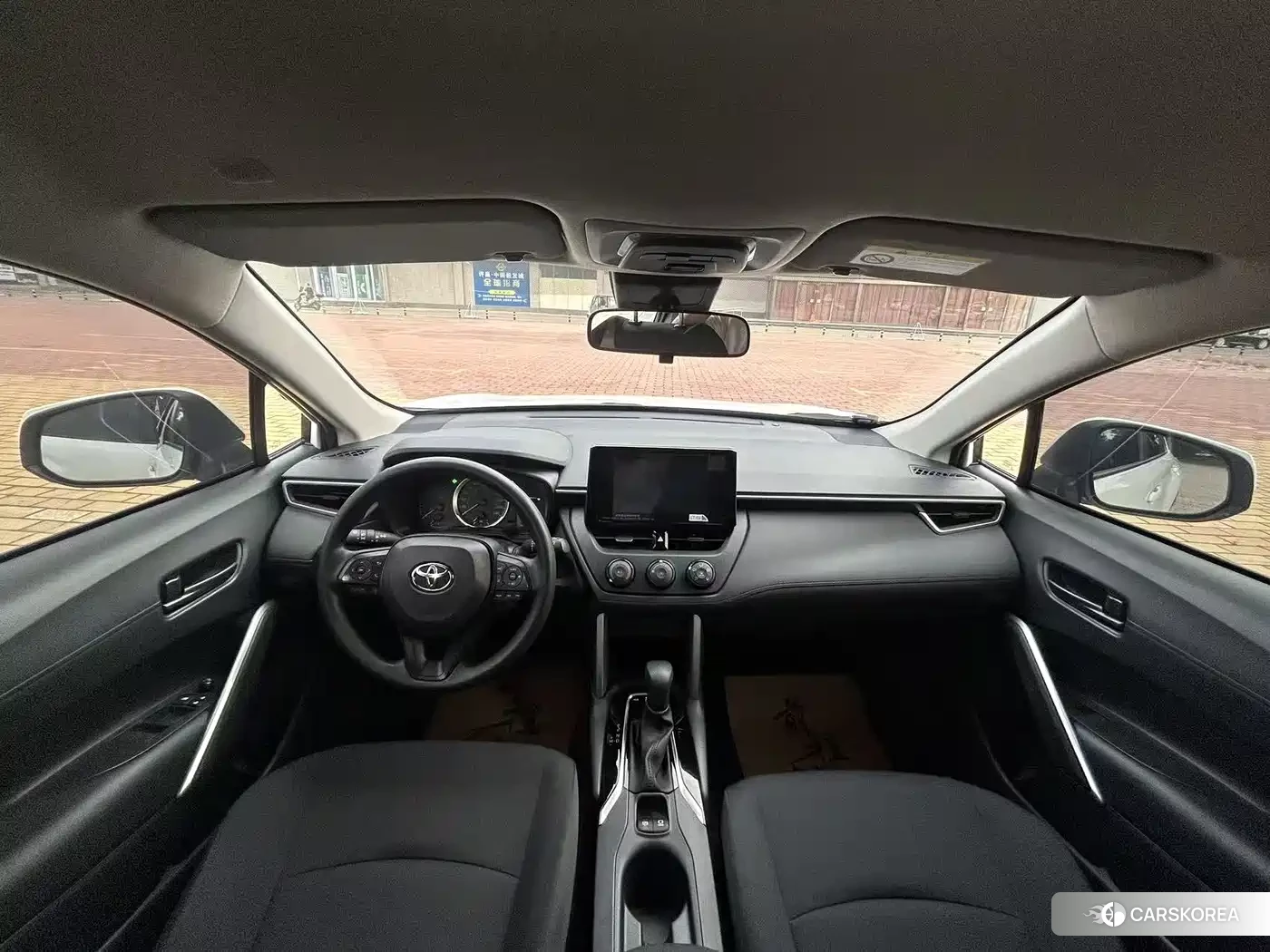 Toyota Corolla 2023 Белый из Китая, фото 6
