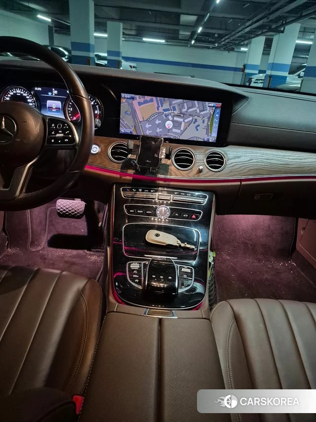 Mercedes-Benz E-Class W213 2020 Белый из Кореи, фото 6