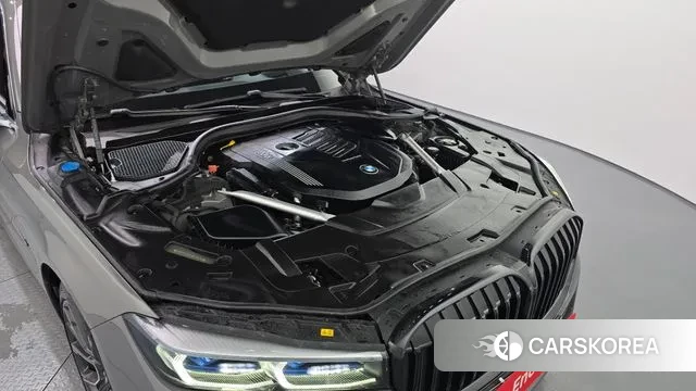 BMW 7 Series (G11) id 3012869 из Кореи 16