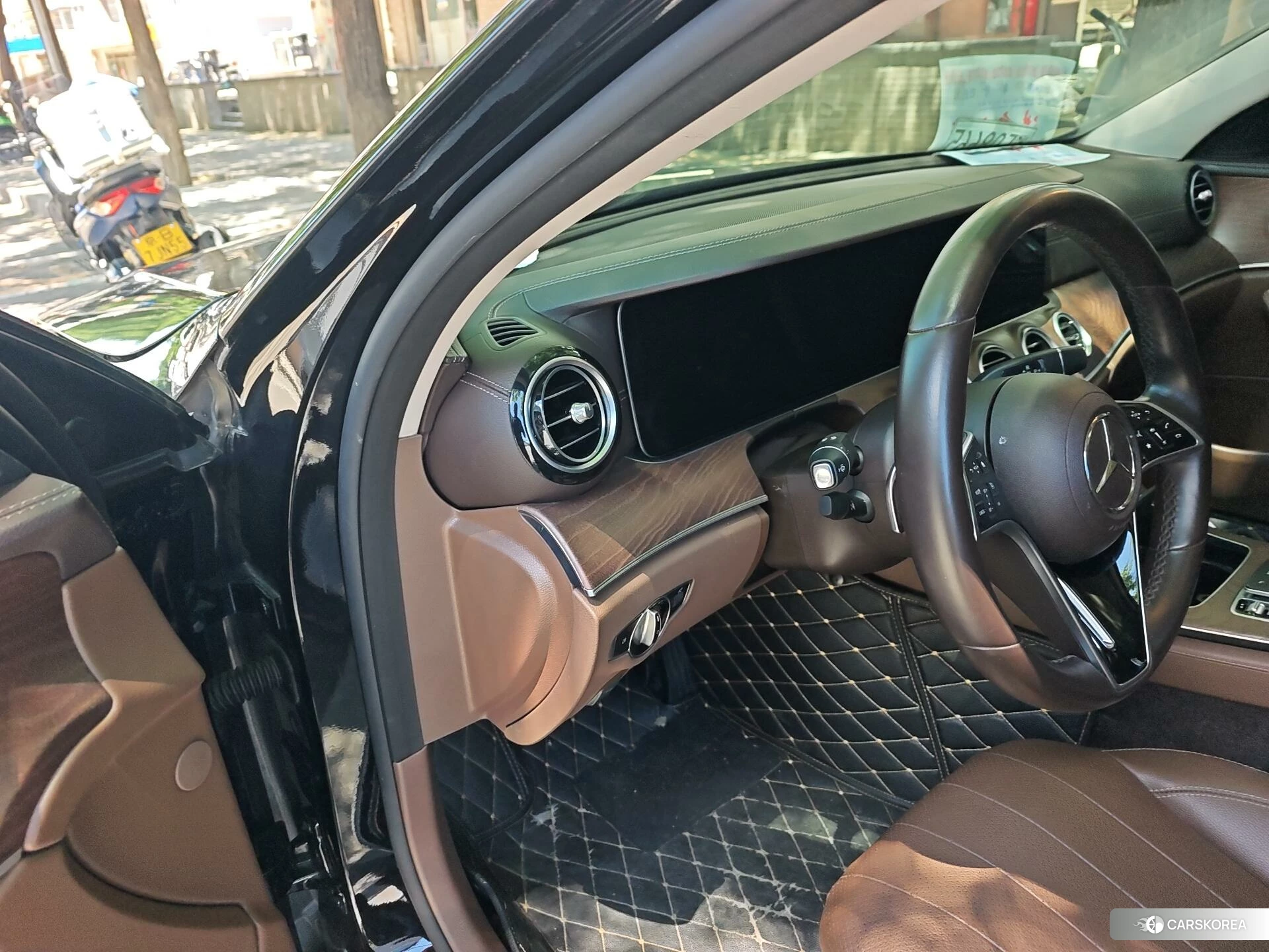 Mercedes-Benz E-Class id 4504714 из Китая 17