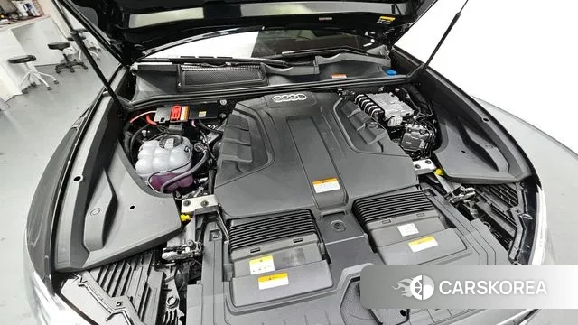 Audi Q8 (4M) id 3732563 из Кореи 16