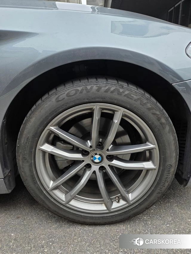 BMW 5 Series (G30) id 4620641 из Кореи 10