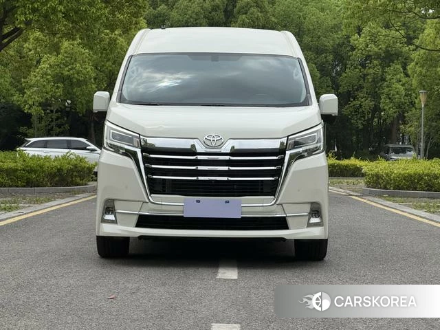Toyota Hiace id 4328516 из Китая 16