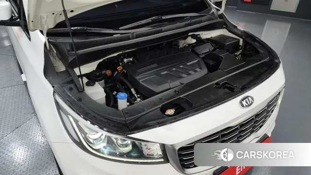 Kia The New Carnival id 3588392 из Кореи 16