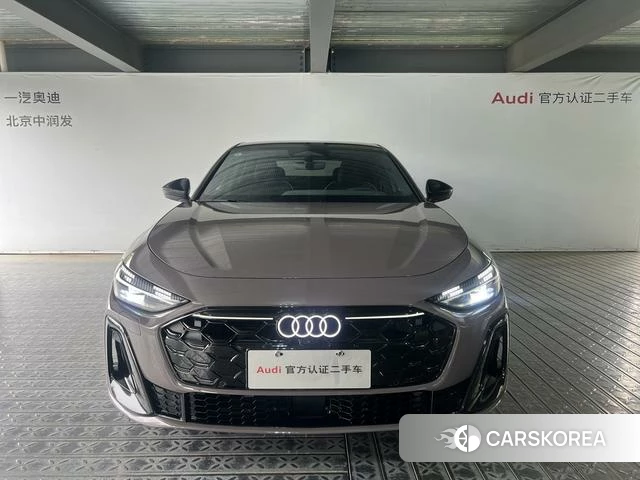 Audi A5L id 4333875 из Китая 16