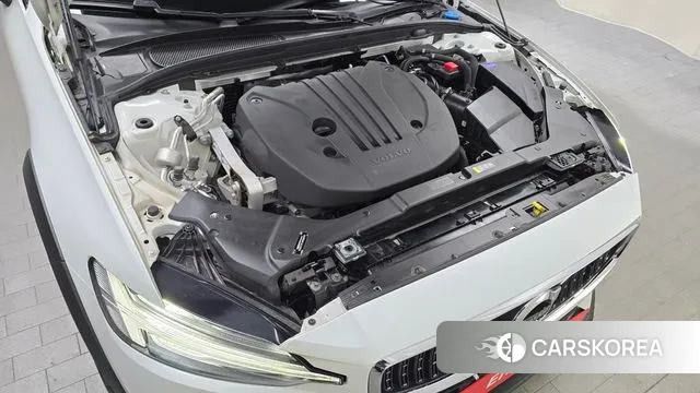 Volvo V60 Cross-Country 2nd Generation id 3600804 из Кореи 16