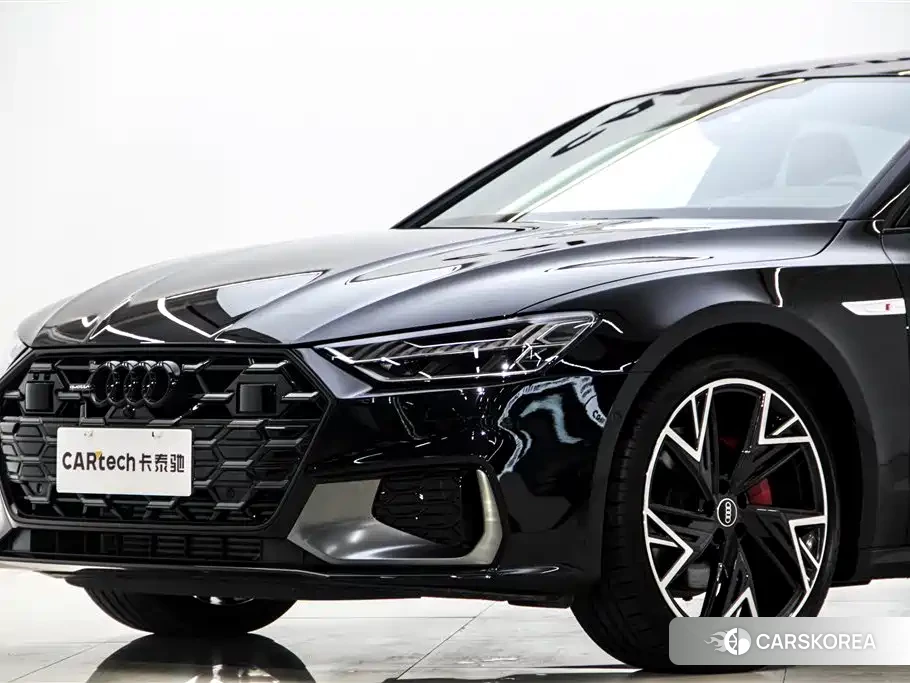 Audi A7L id 4601067 из Китая 29