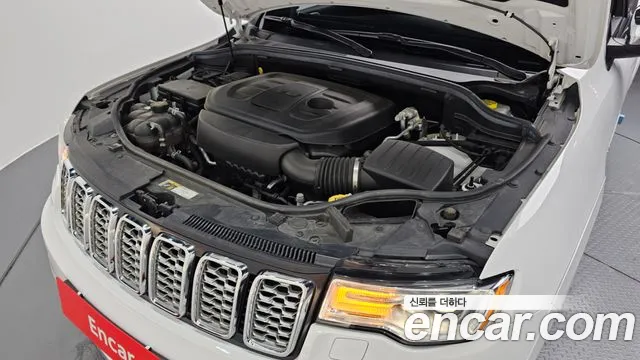 Jeep Grand Cherokee id 2758080 из Кореи 16