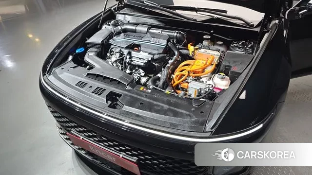 Hyundai Grandeur Hybrid (GN7) id 3410767 из Кореи 16