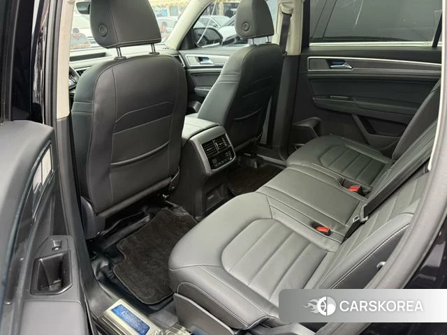 Volkswagen Tourang id 4301219 из Китая 15