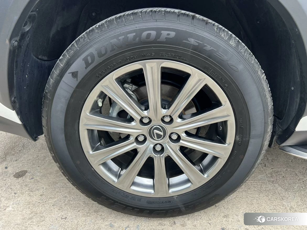 Lexus NX id 4461344 из Китая 20