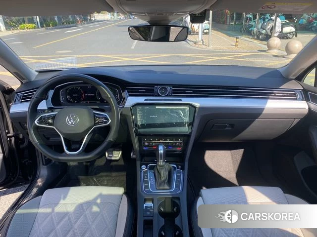 Volkswagen Magotan 2023 Черный из Китая, фото 6