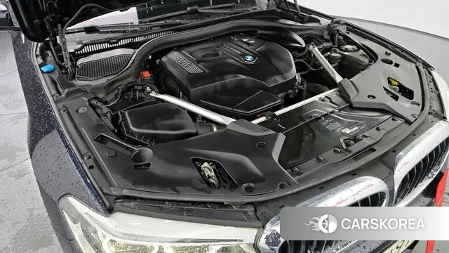 BMW 5 Series (G30) id 3417826 из Кореи 16