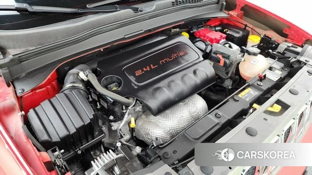 Jeep Renegade id 3898884 из Кореи 16