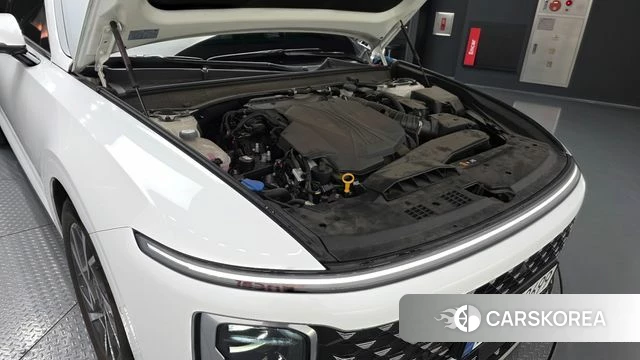 Hyundai Grandeur (GN7) id 3921818 из Кореи 16