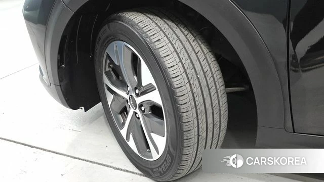 Kia Niro EV id 3889280 из Кореи 16