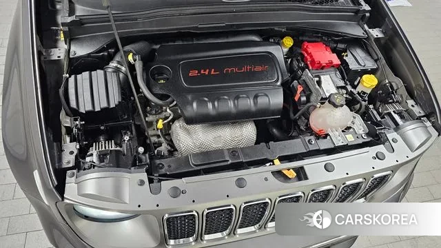 Jeep Renegade id 3660310 из Кореи 16