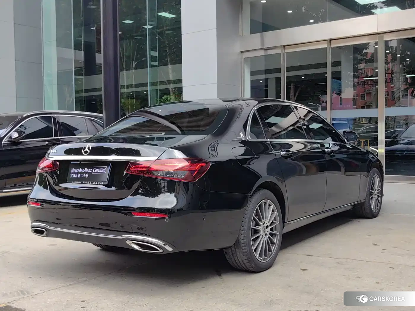 Mercedes-Benz E-Class id 4644475 из Китая 14