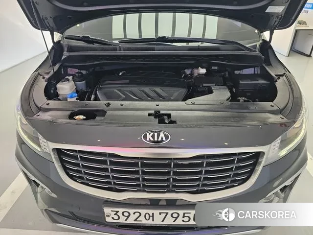 Kia The New Carnival id 3718185 из Кореи 16