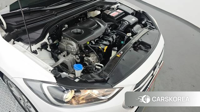 Hyundai Avante AD id 4596152 из Кореи 16