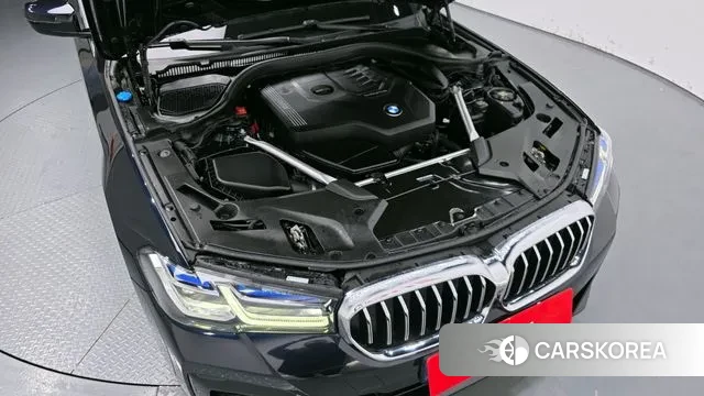 BMW 5 Series (G30) id 3273124 из Кореи 16