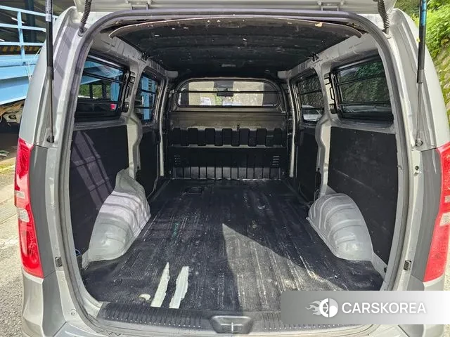 Hyundai The New Grand Starex id 3235924 из Кореи 15