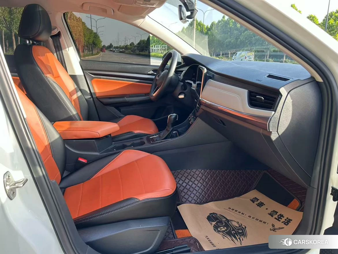 Volkswagen Bora id 4452885 из Китая 8