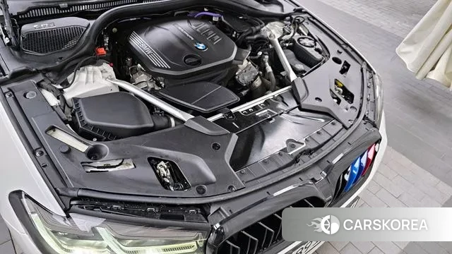 BMW 5 Series (G30) id 2993363 из Кореи 16