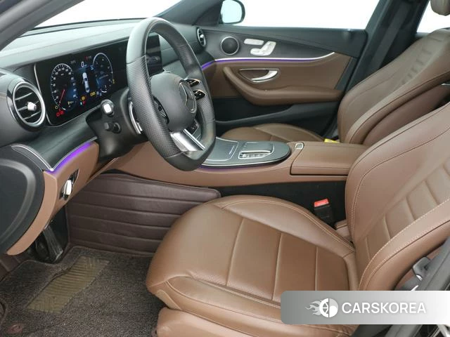 Mercedes-Benz E-class id 4259843 из Китая 10