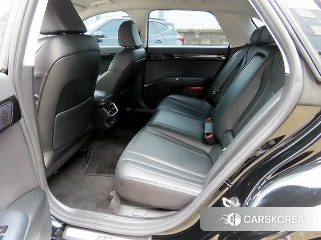 Hyundai Grandeur (GN7) id 3914353 из Кореи 16