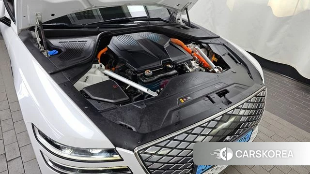 Genesis Electrified G80 (RG3) id 4666165 из Кореи 31
