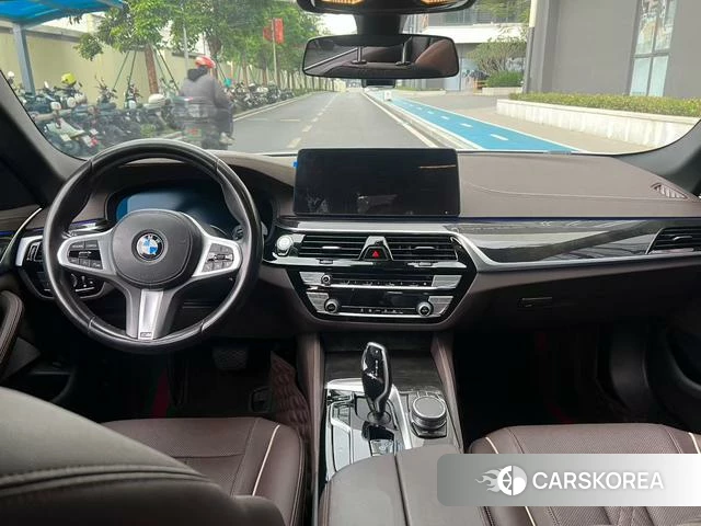 BMW 5 series id 4260571 из Китая 12