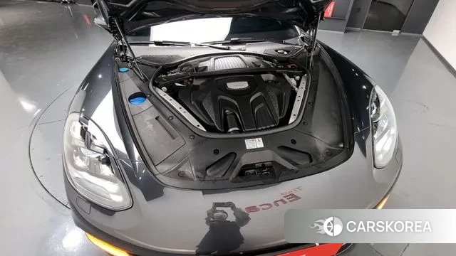 Porsche Panamera (971) id 3362923 из Кореи 16