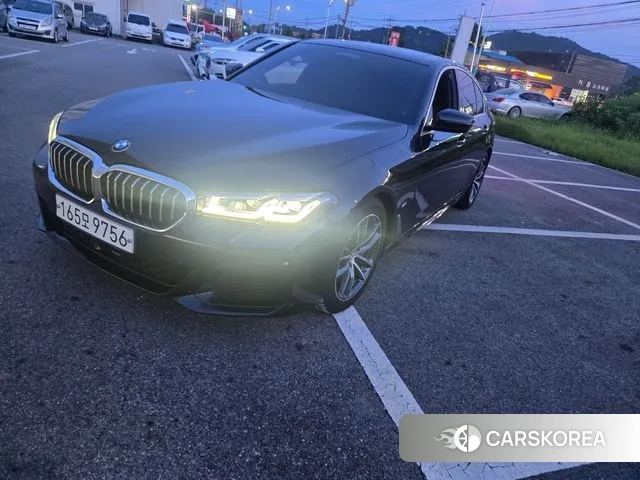 BMW 5 Series (G30) id 3054669 из Кореи 12