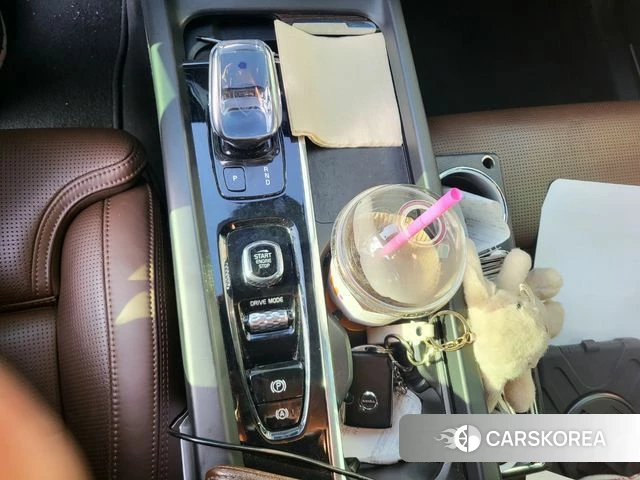 Volvo XC60 second Generation 2021 Серый из Кореи, фото 6