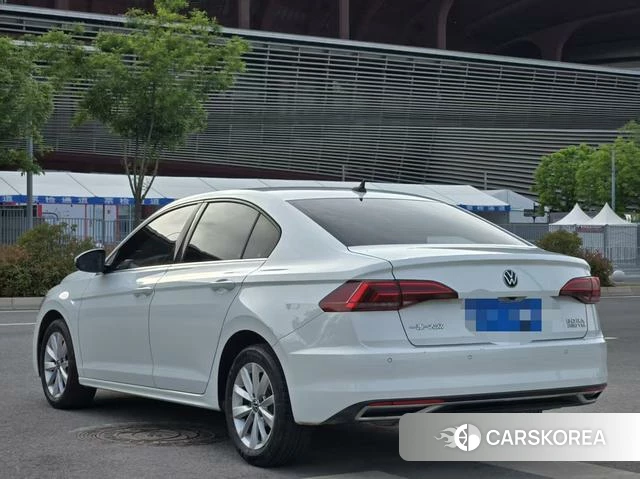 Volkswagen Bora 2021 Белый из Китая, фото 6