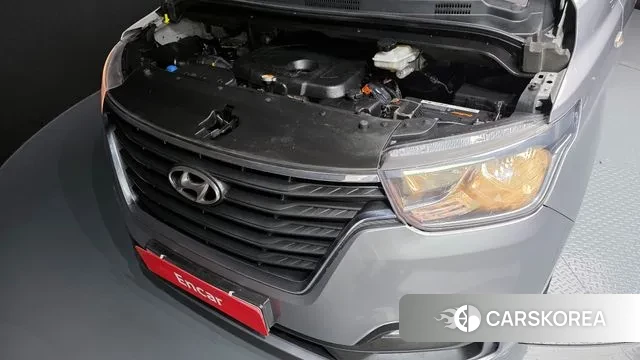 Hyundai The New Grand Starex id 3330723 из Кореи 16