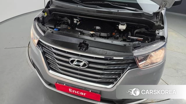 Hyundai The New Grand Starex id 4694159 из Кореи 15