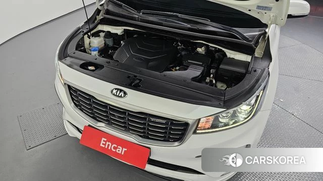 Kia The New Carnival id 3936432 из Кореи 16