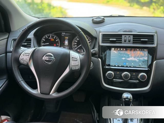 Nissan TIIDA id 4278563 из Китая 13