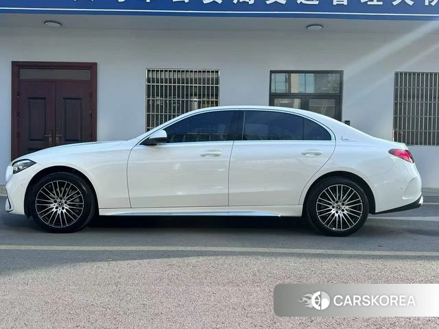Mercedes-Benz Class C 2023 Белый из Китая, фото 6