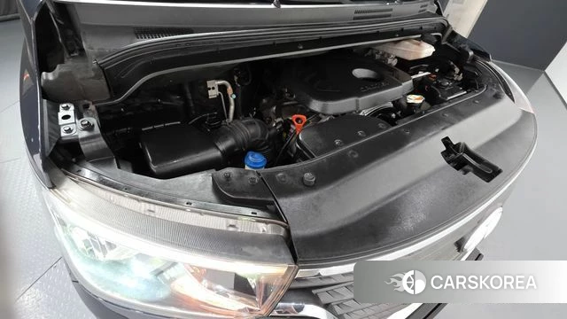 Hyundai The New Grand Starex id 4197251 из Кореи 28