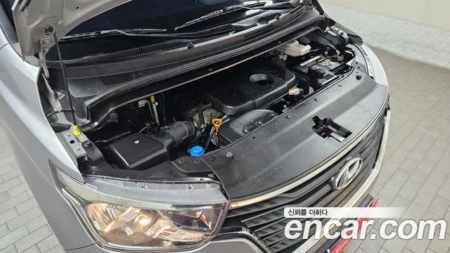 Hyundai The New Grand Starex id 2710590 из Кореи 16