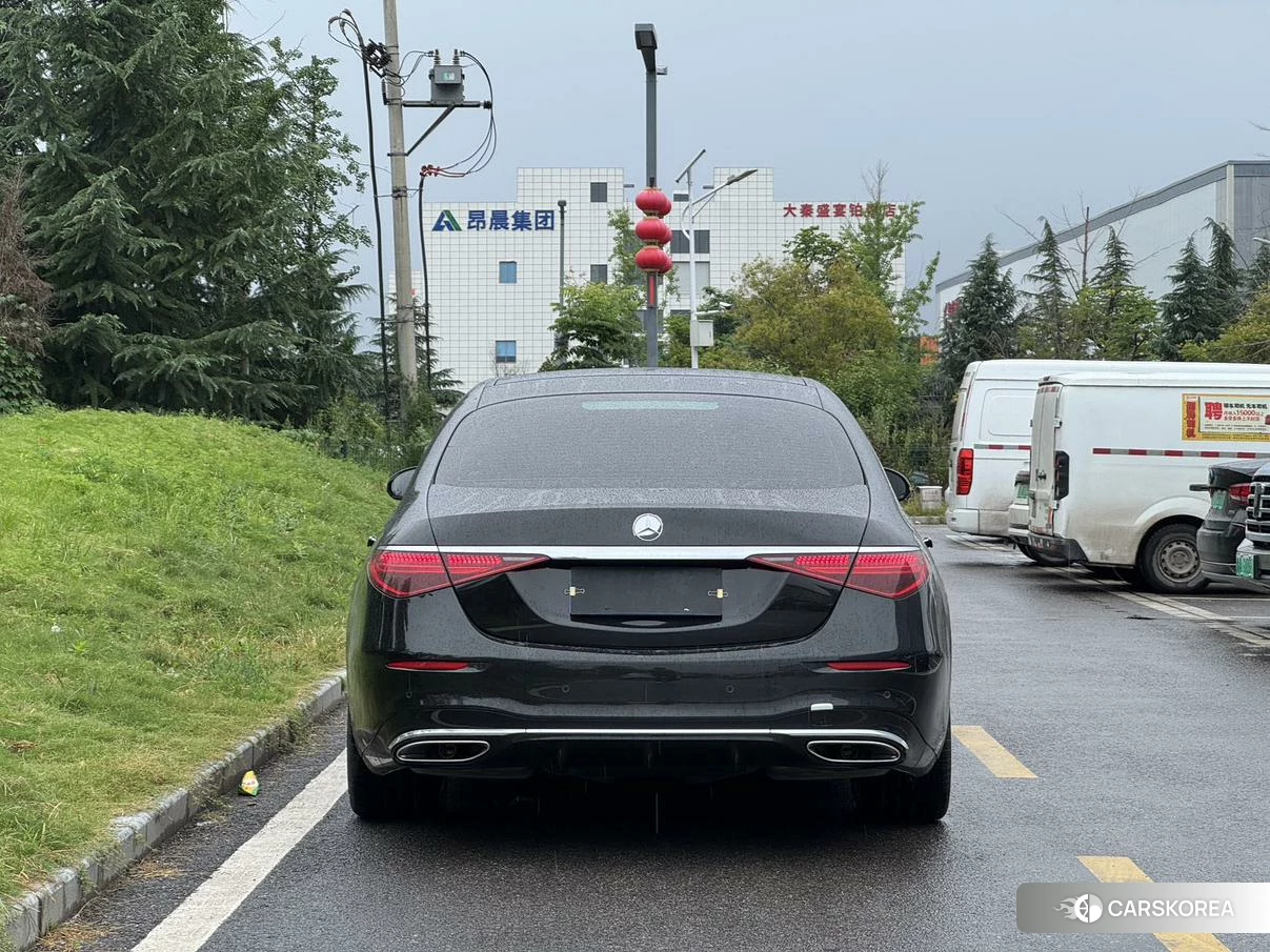 Mercedes-Benz S-class id 4492845 из Китая 18